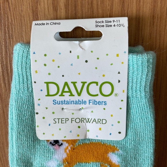 ❤️ Davco Corgi Dog Bone Sustainable Fibers Socks NWT - Picture 2 of 4